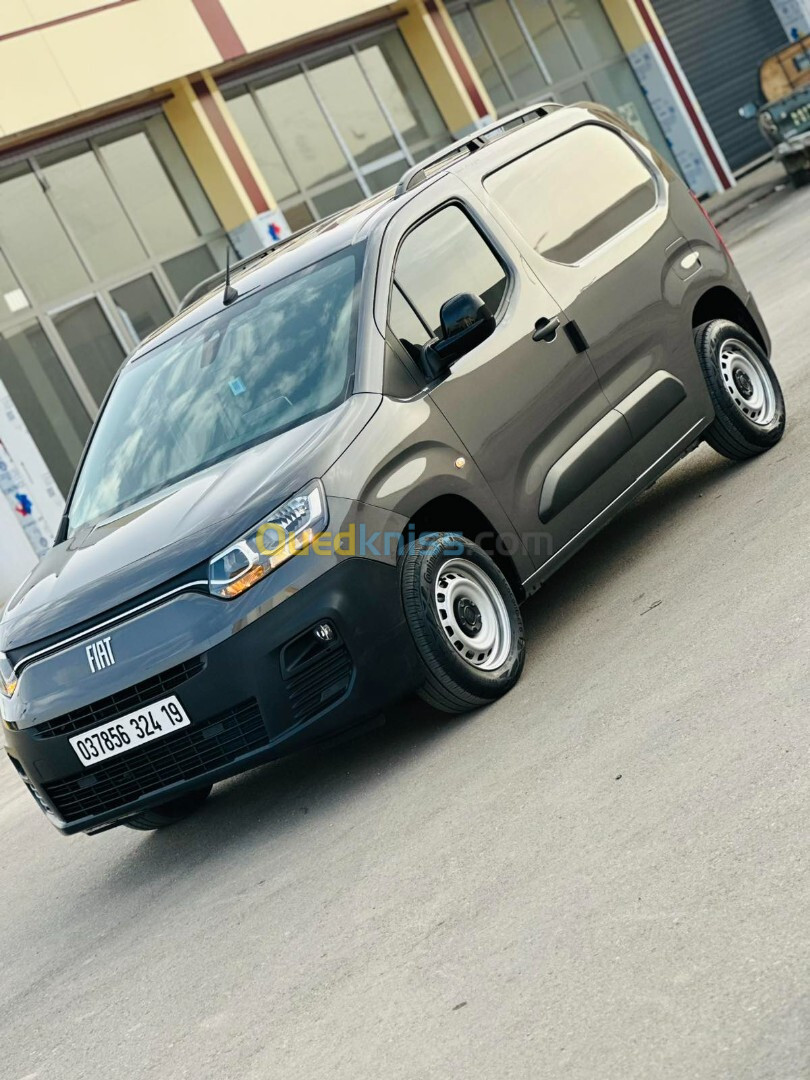 Fiat Doblo 2024 Italie