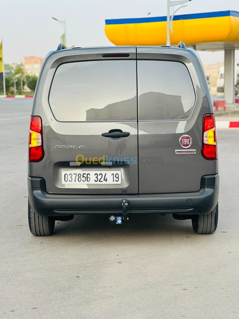 Fiat Doblo 2024 Italie