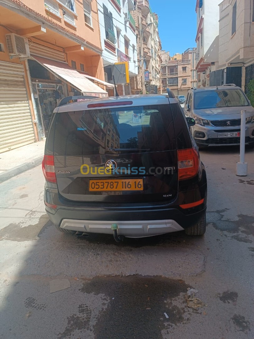 Skoda Yeti 2016 Edition (avec toit panoramique)