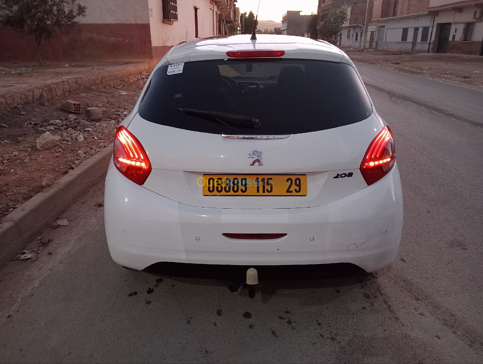 Peugeot 208 2015 Allure