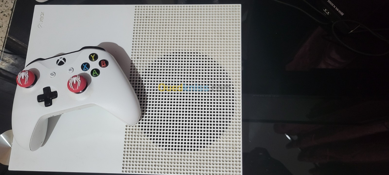 Xbox one s 1tb 