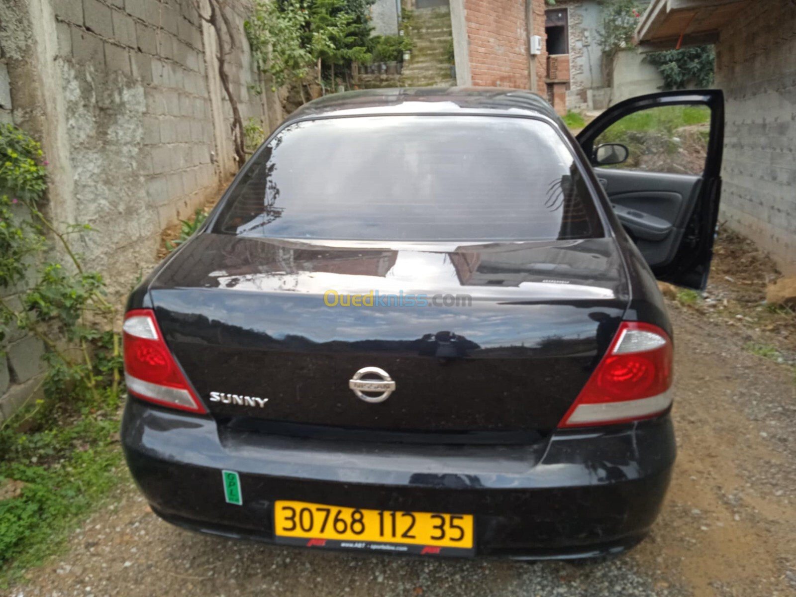 Nissan Sunny 2012 Sunny