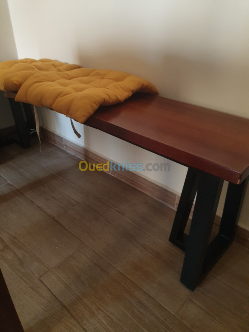 Banquette en bois