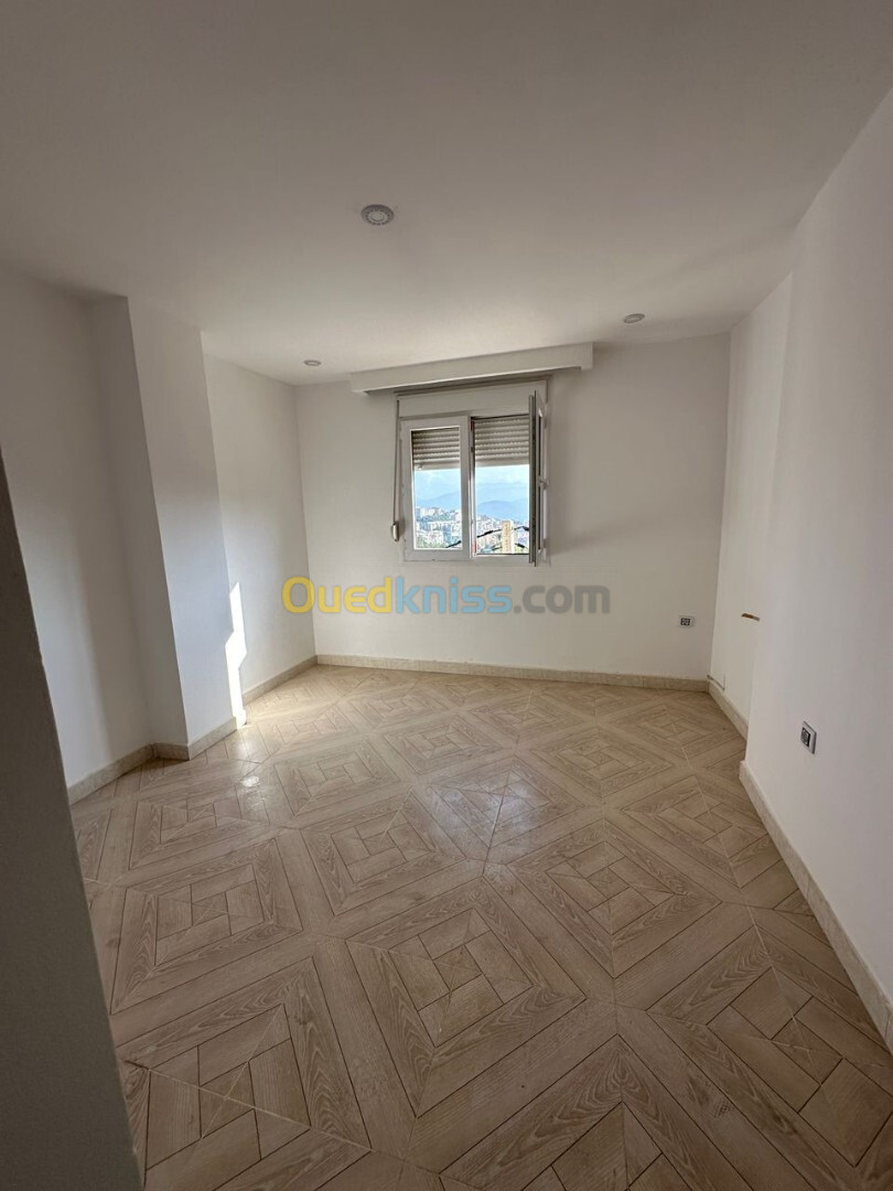 Location Appartement Béjaïa Bejaia