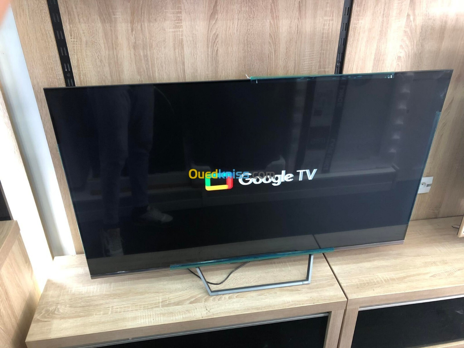 TELEVISEUR LED 65 UHD GOOGLE TV 