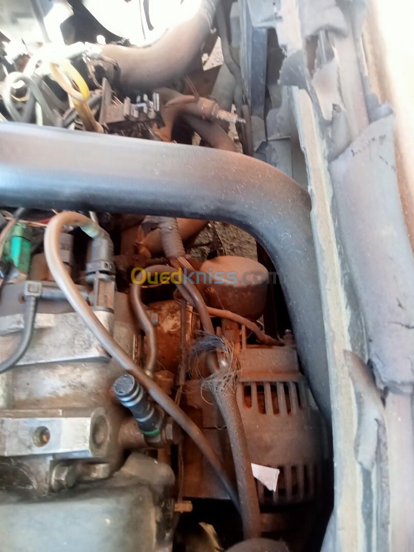 Moteur dci 1.5 85