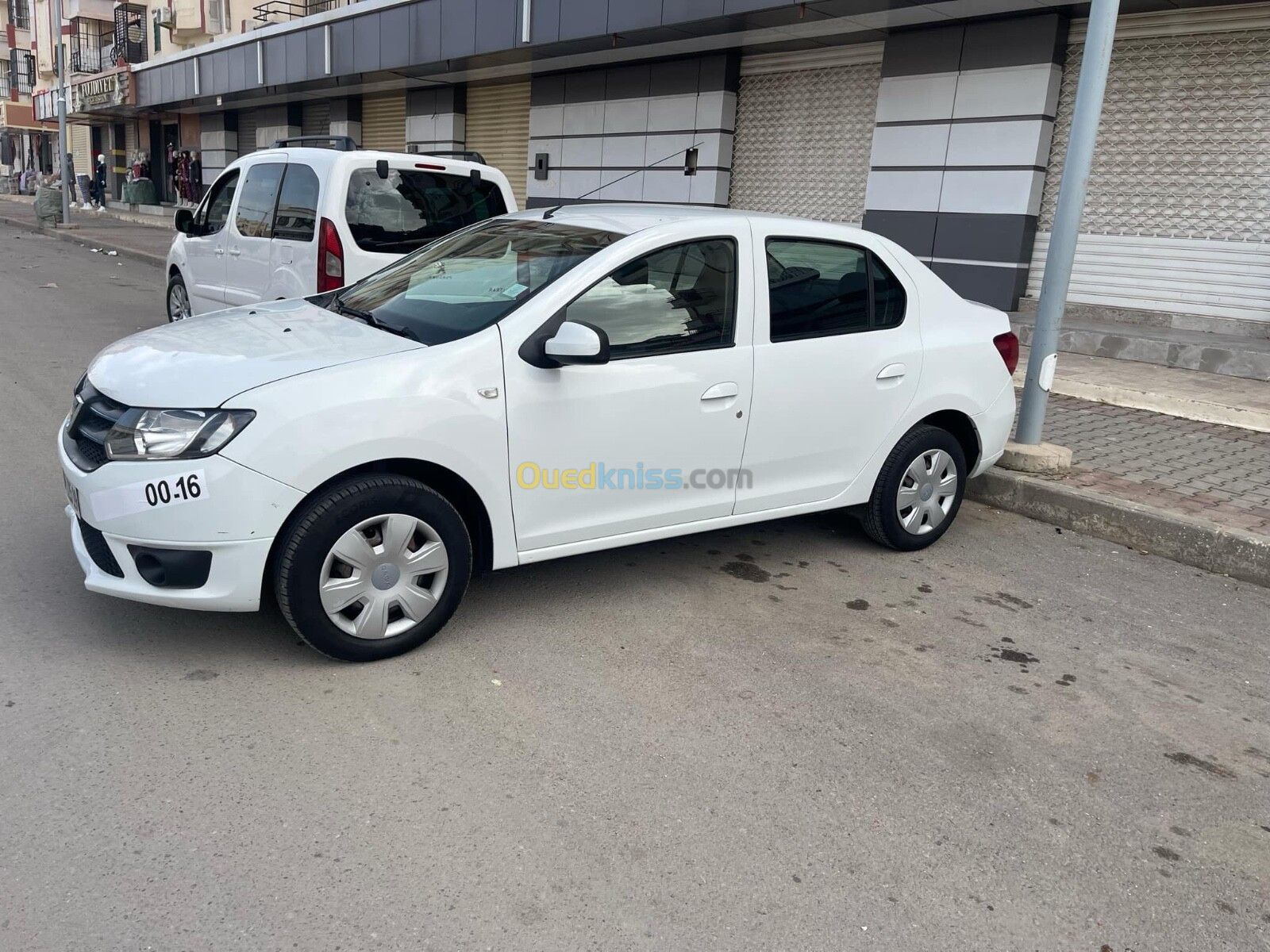 Dacia Logan 2015 