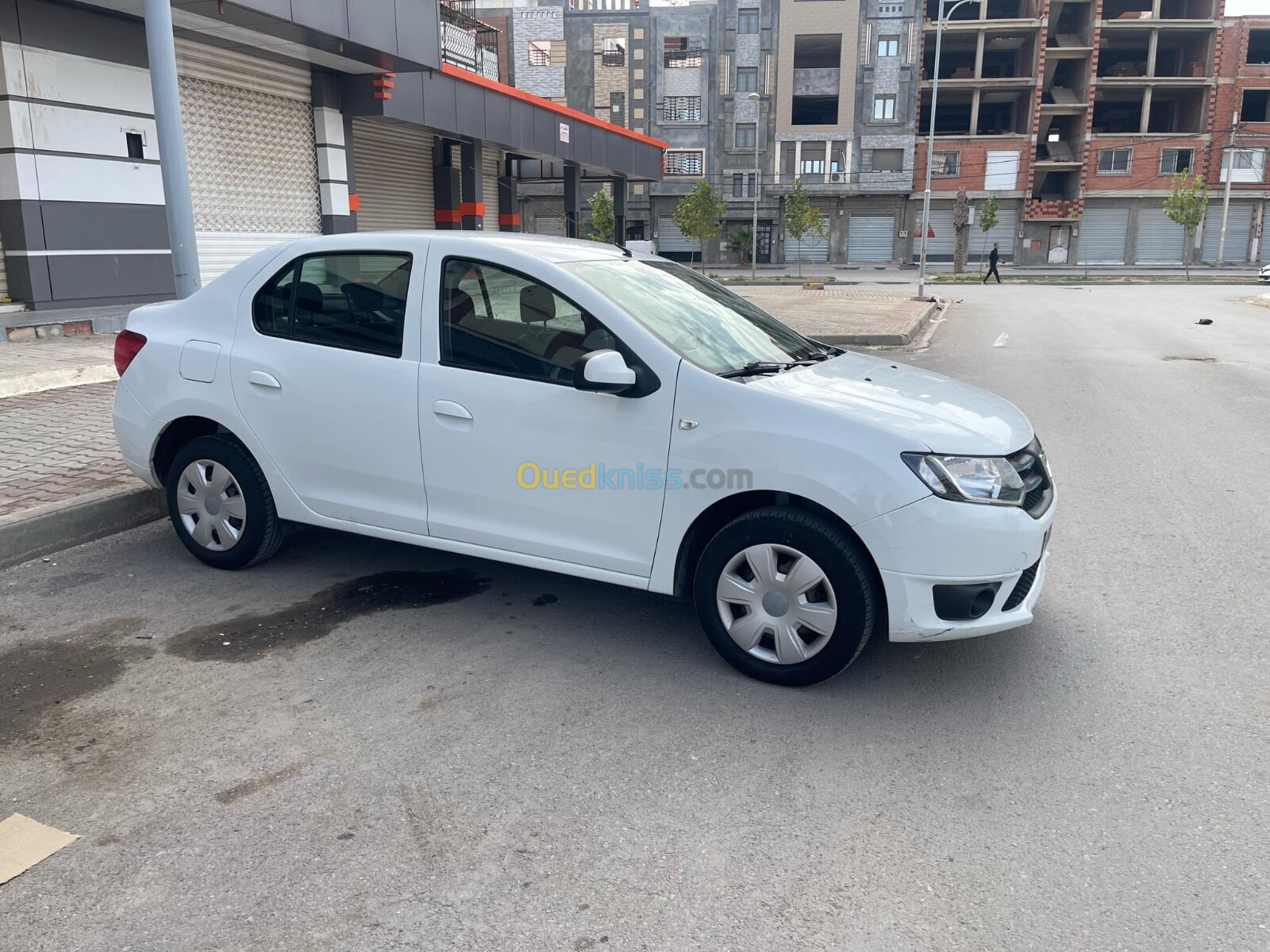 Dacia Logan 2015 