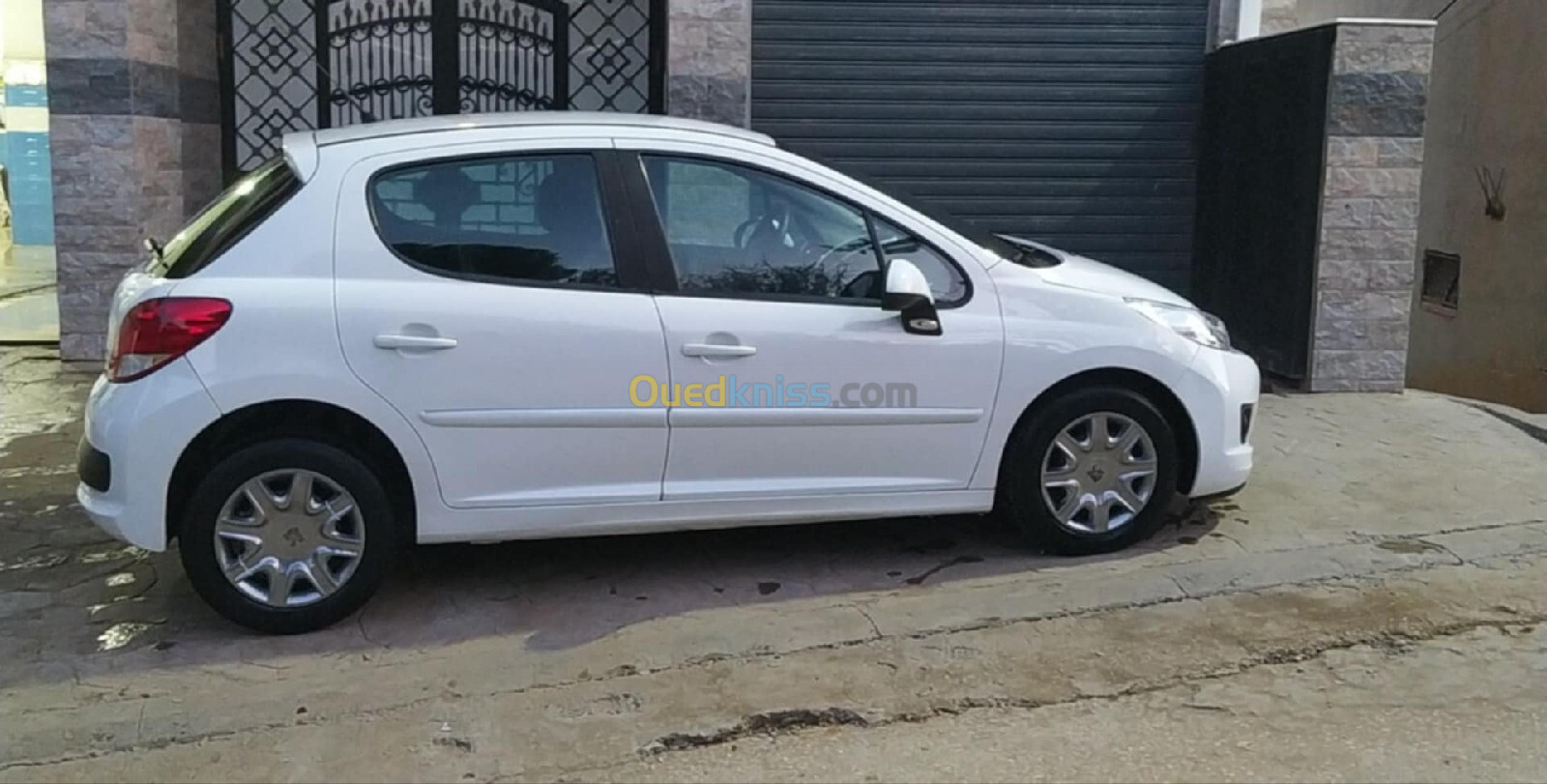 Peugeot 207 2012 