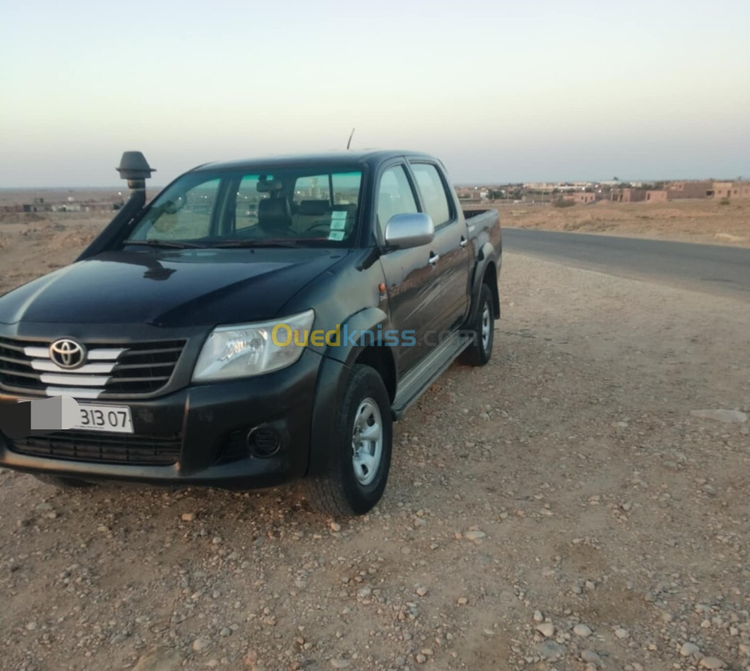 Toyota Hilux 2013 Legend 7