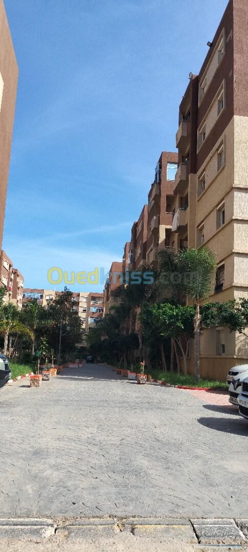 Location Appartement F5 Alger Hraoua