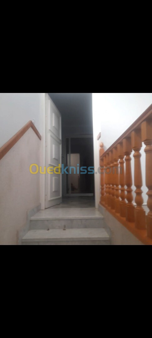 Location Niveau De Villa F4 Alger Bordj el bahri