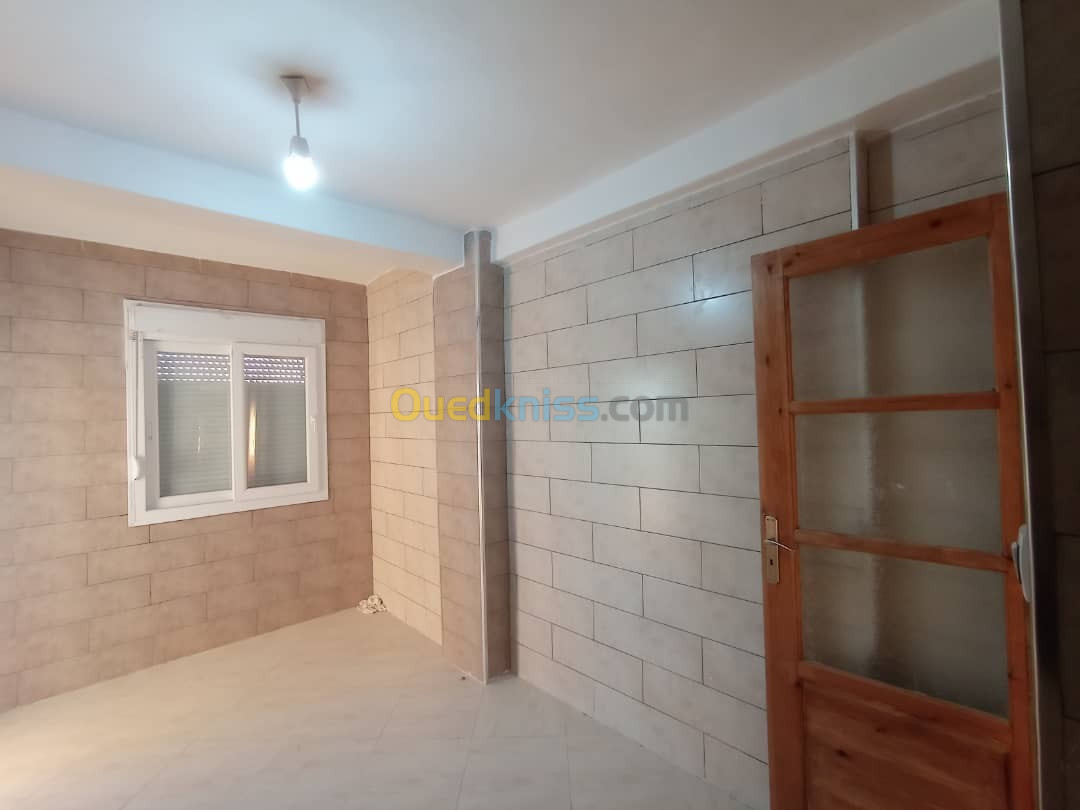 Location Appartement F4 Alger Bordj el kiffan