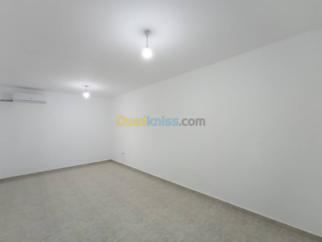 Location Appartement F4 Alger Reghaia