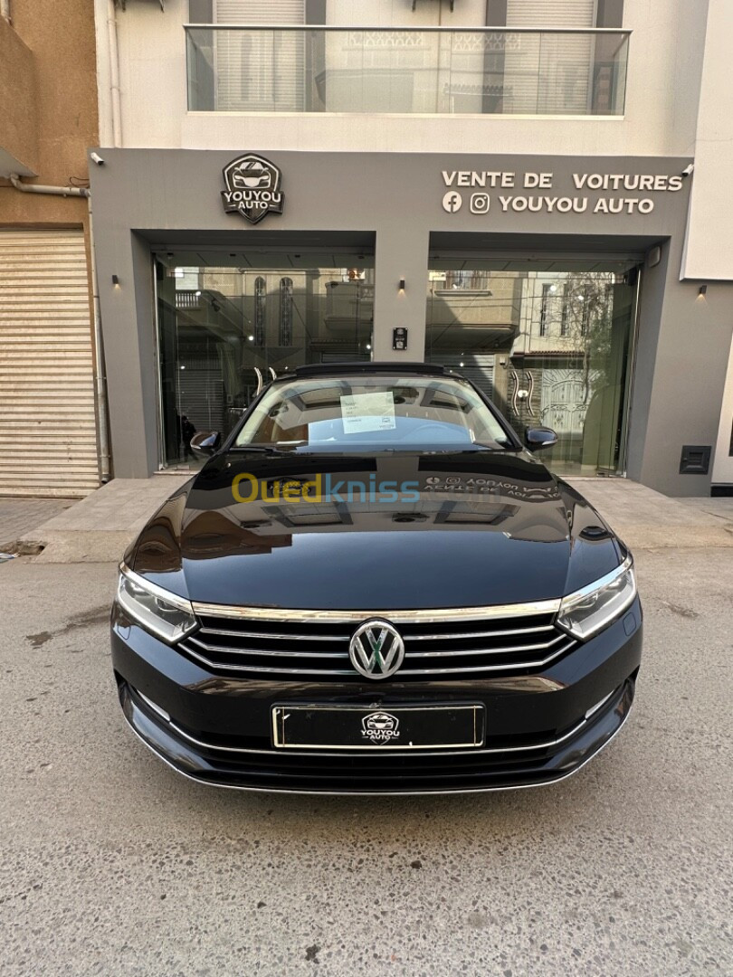 Volkswagen Passat 2018 Carat +