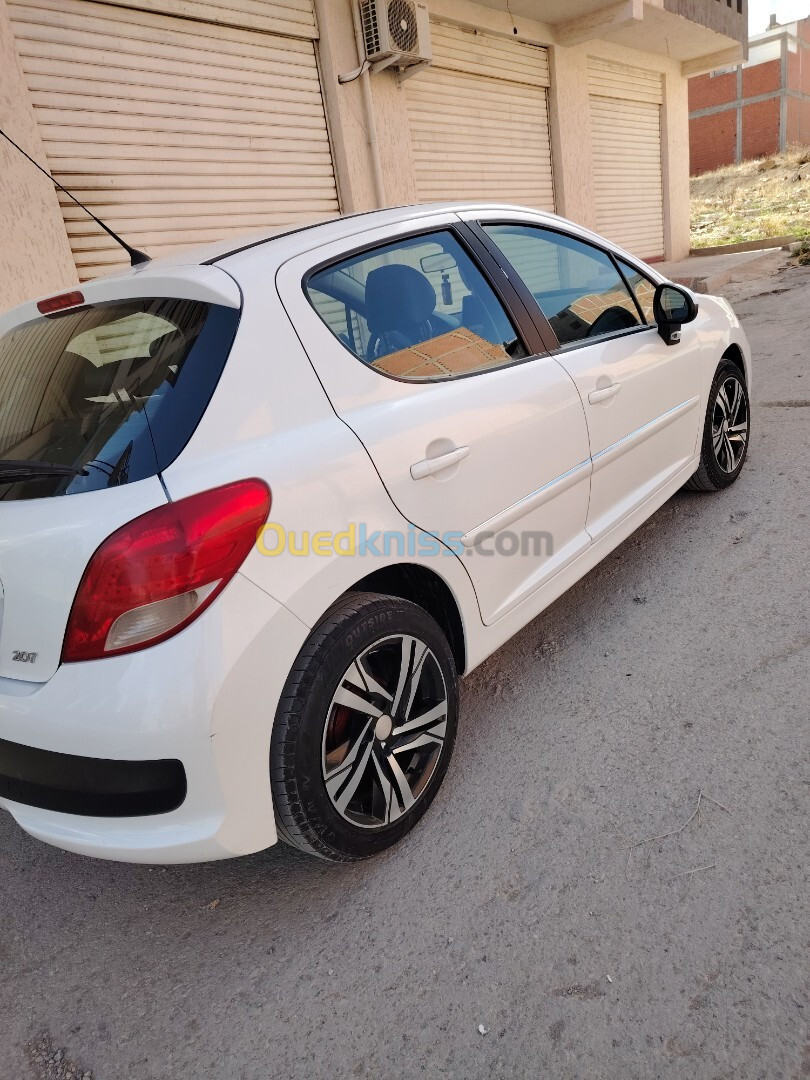 Peugeot 207 2012 207