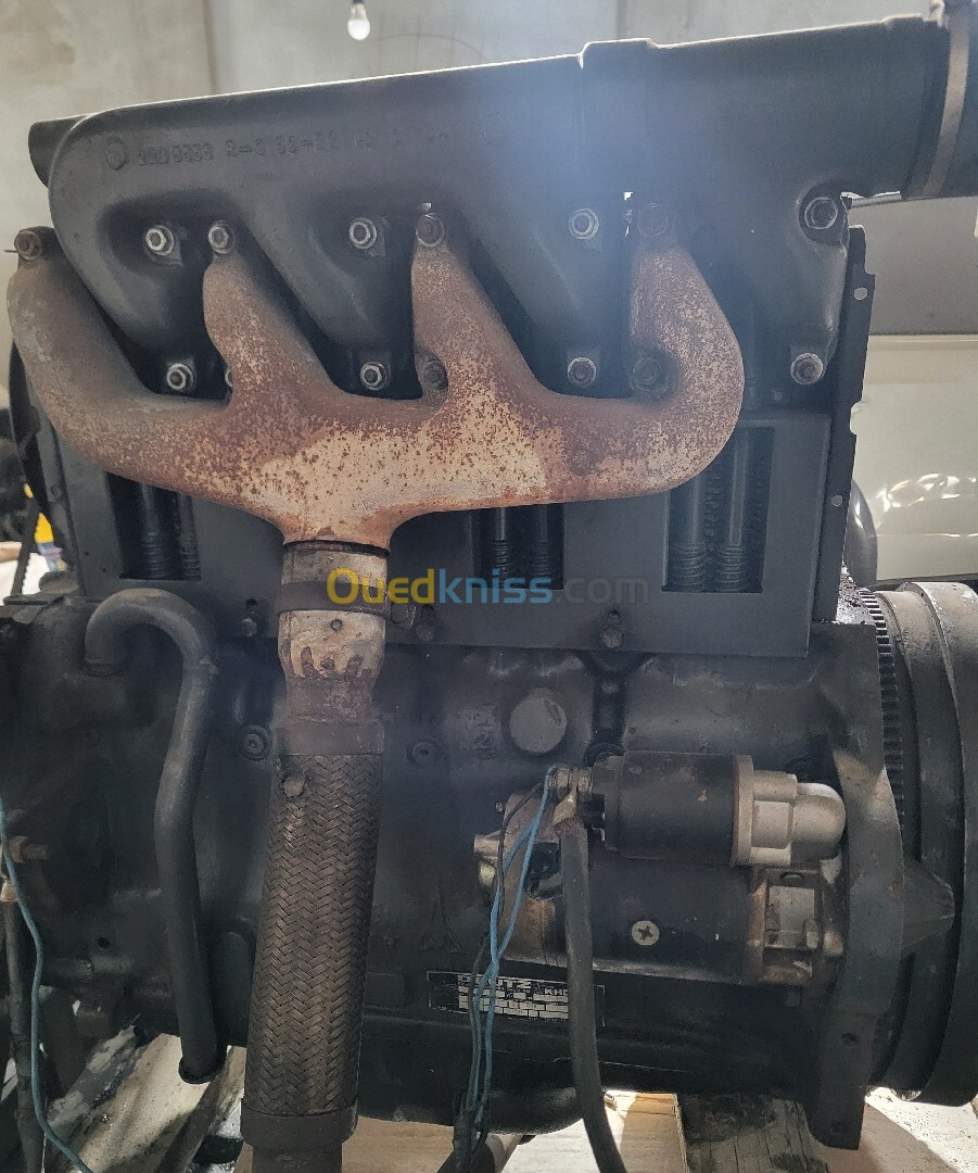 moteur deutz 4 cylindres 3000 