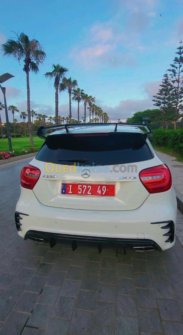 Mercedes Classe A 2015 A220