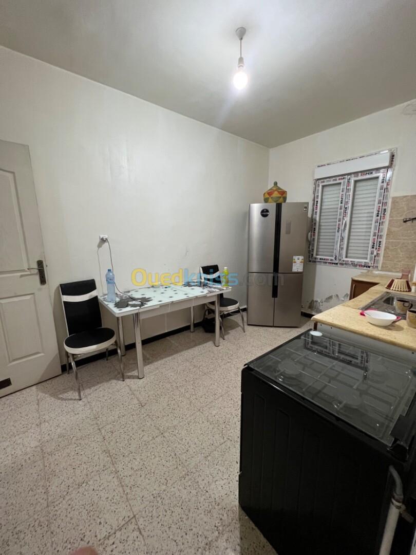 Location Appartement F3 Alger Zeralda