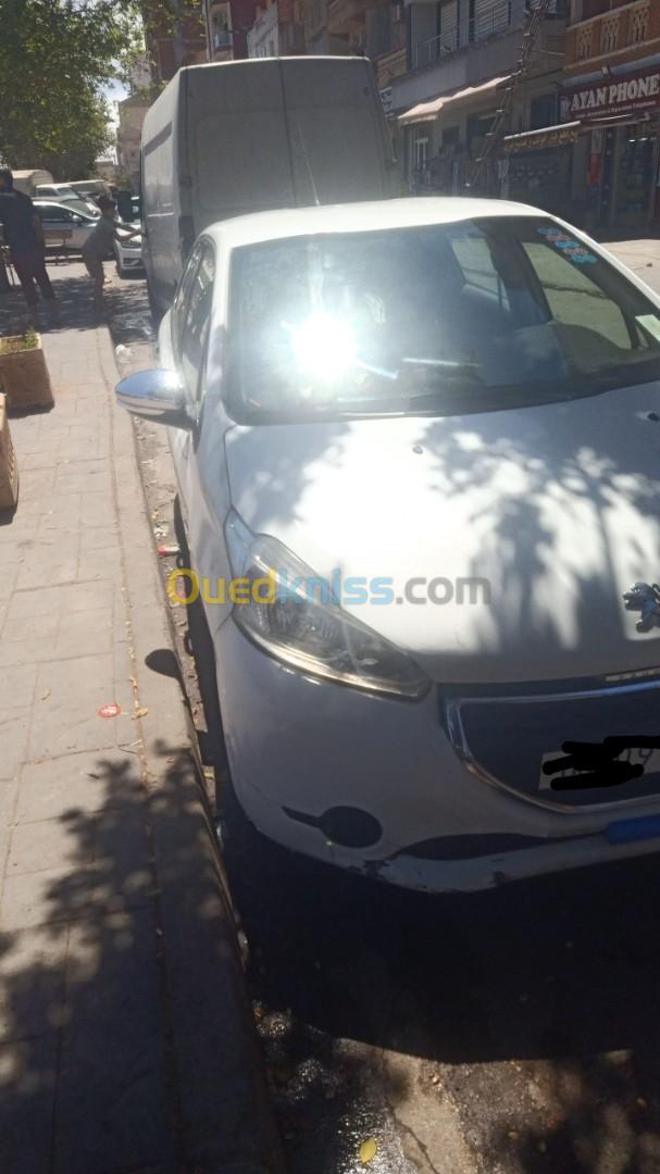 Peugeot 208 2012 208