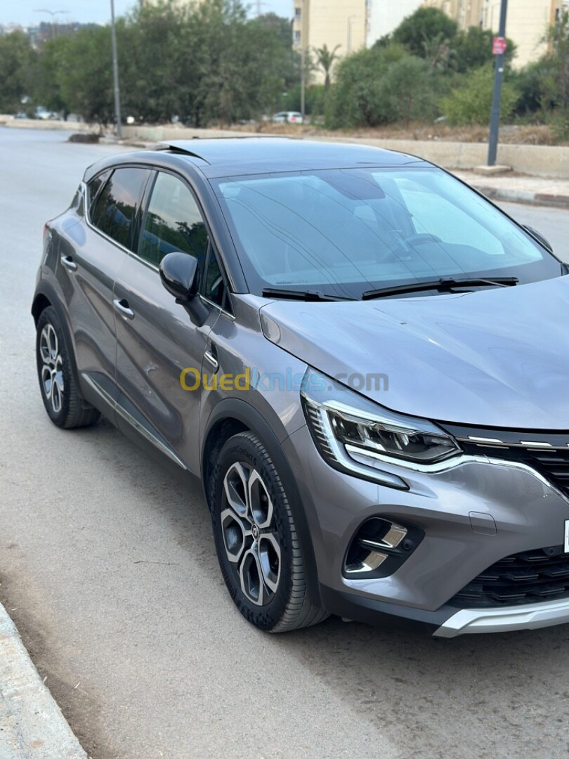 Renault Captur 2023 Full options