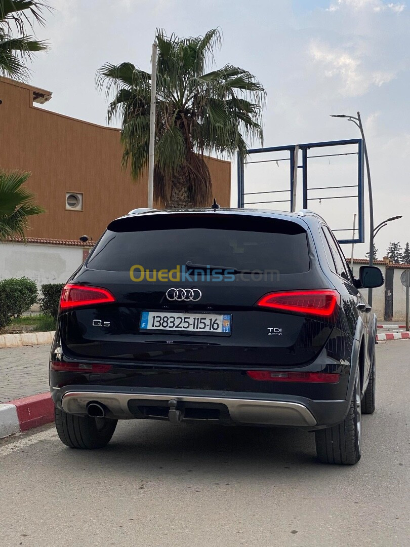 Audi Q5 2015 Off Road