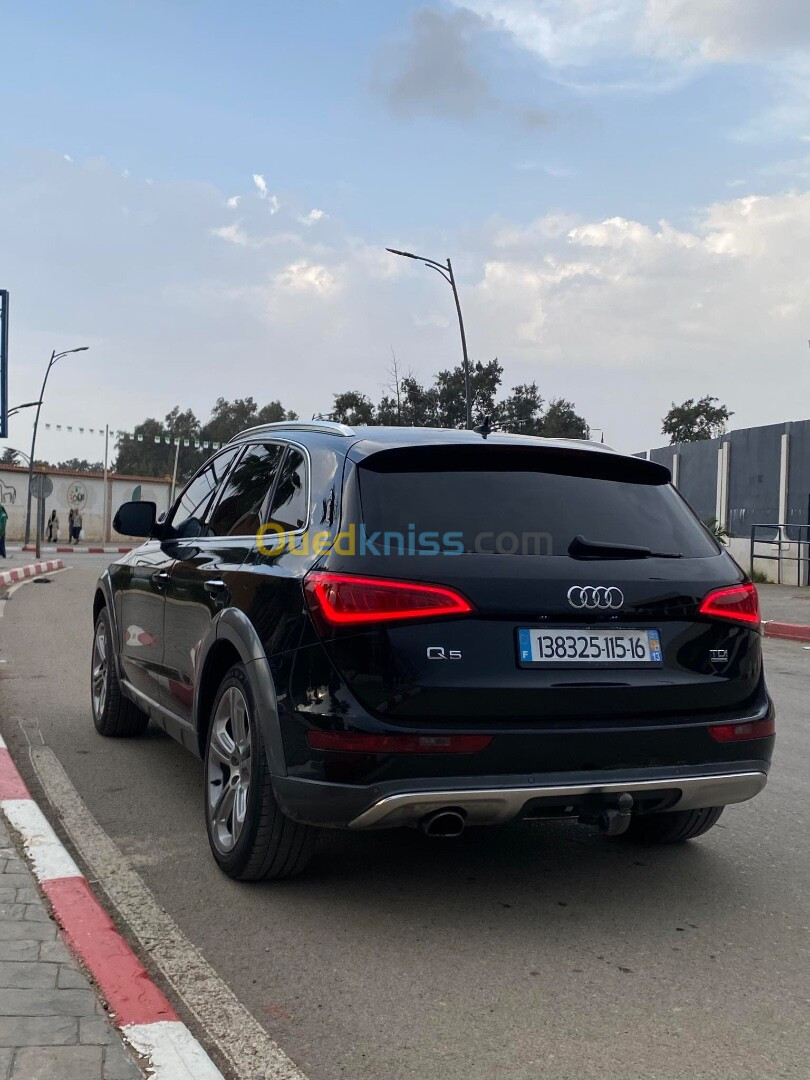 Audi Q5 2015 Off Road