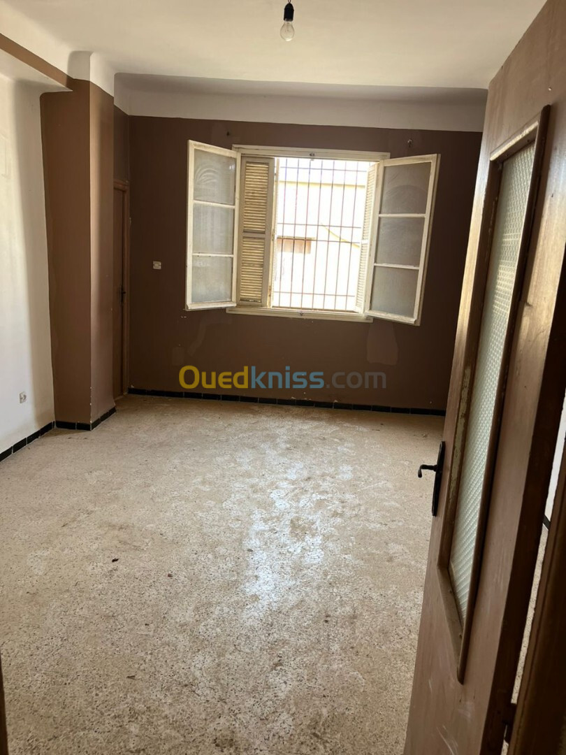 Vente Appartement F4 Alger Bordj el bahri