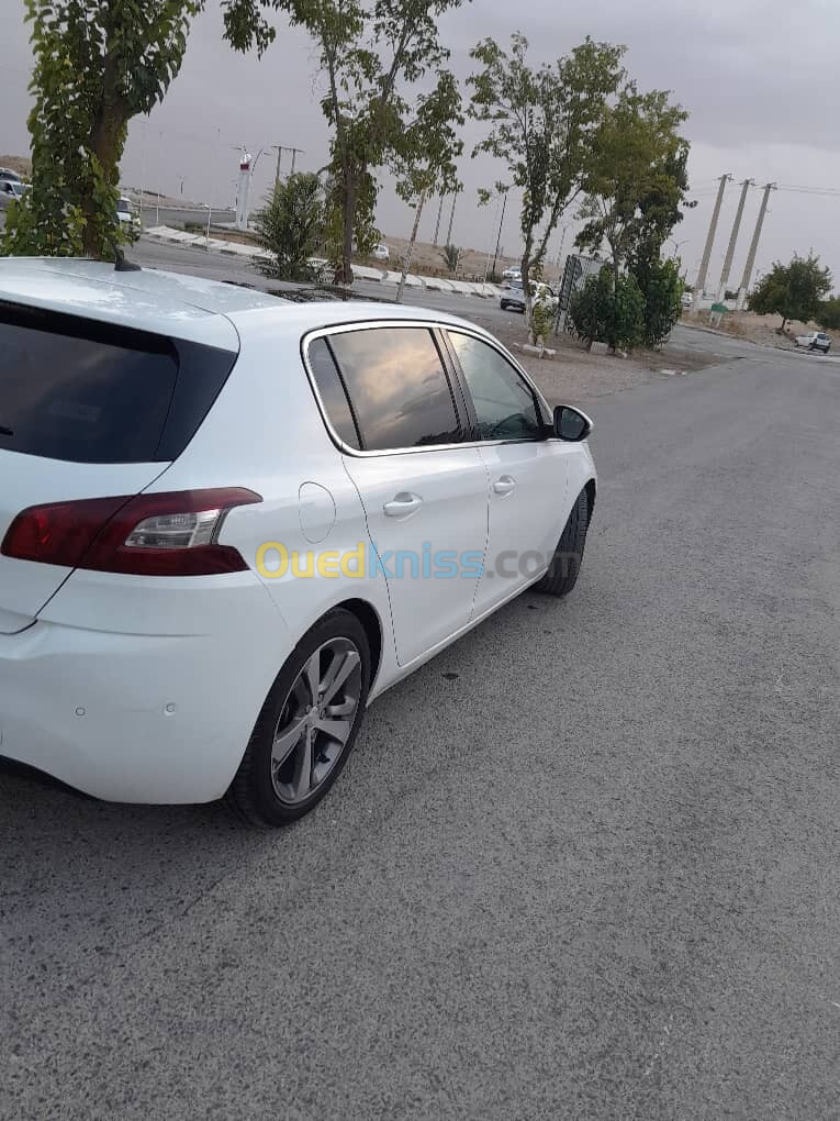 Peugeot 308 2015 Allure