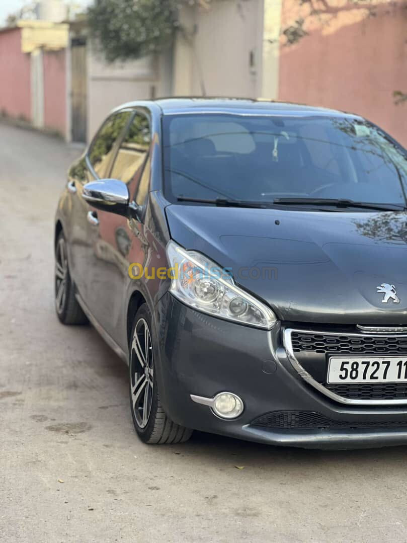 Peugeot 208 2013 Allure