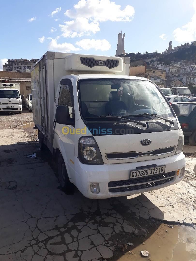 Kia K2700 2013