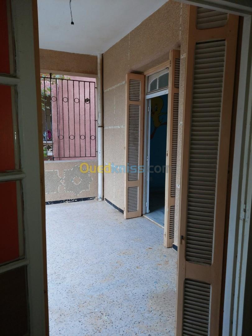 Location Niveau De Villa F6 Jijel Jijel