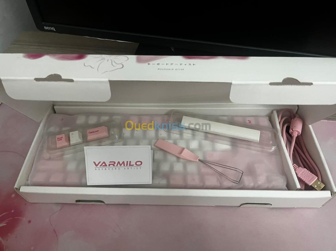 Clavier Varmilo VA87M Sakura Pink LED