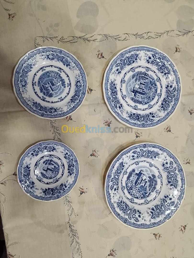 Assiette porcelaine collection