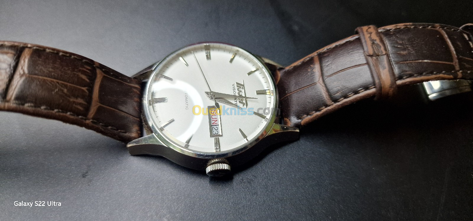 Tissot visodate automatic original fond blanc 