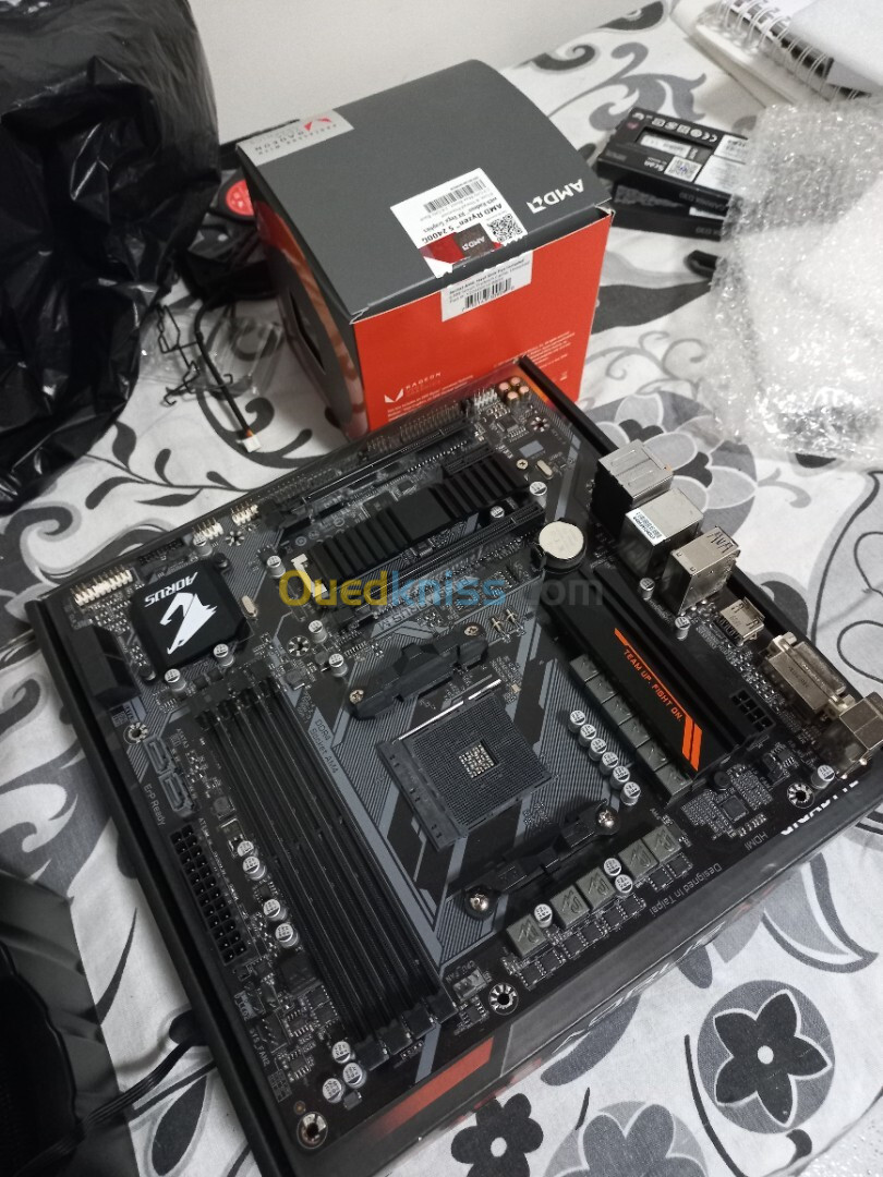 CARTE MERE B450 Aorus M + RYZEN 5 3400G + fan + Adata XPG 16GB (8GBX2)