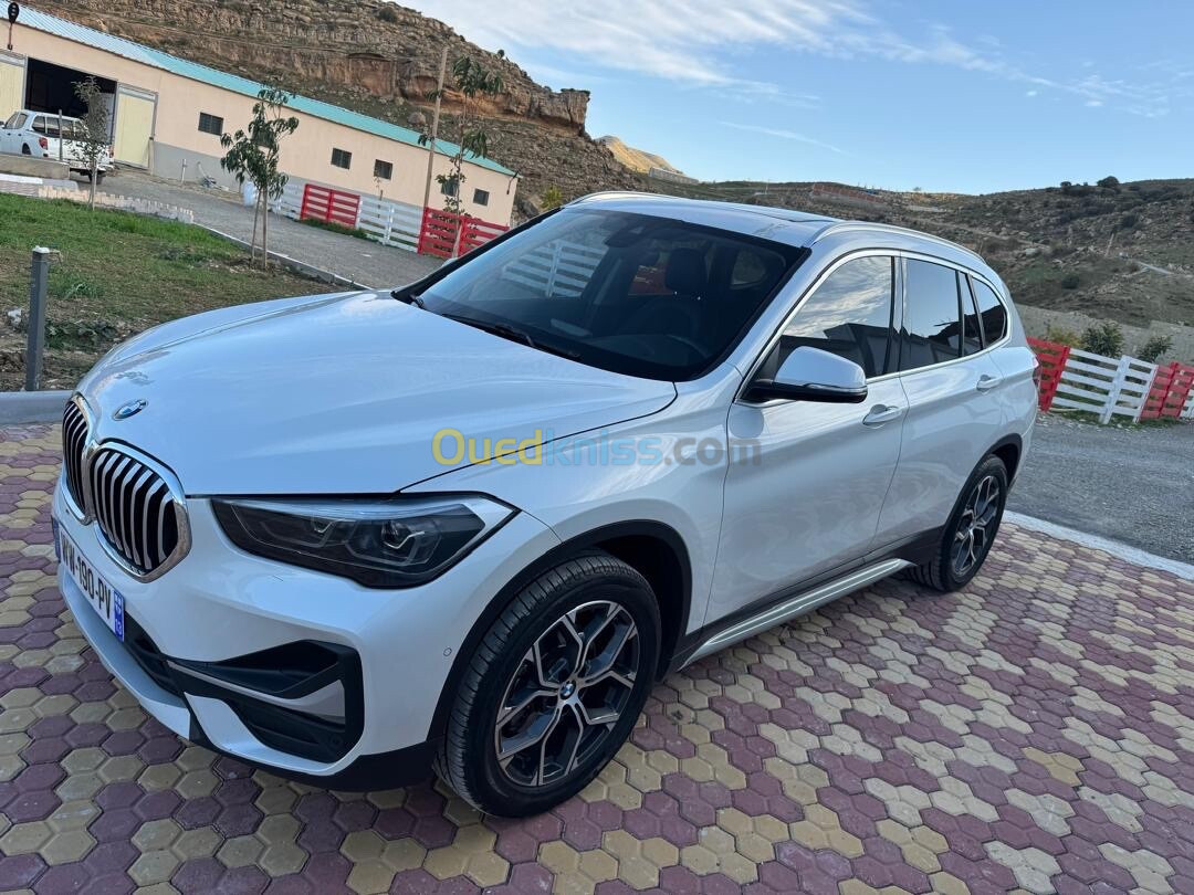 BMW X1 2022 X Line