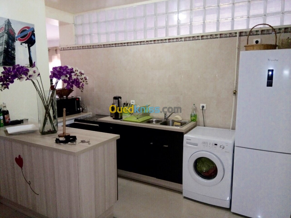 Location Appartement F3 Alger Draria