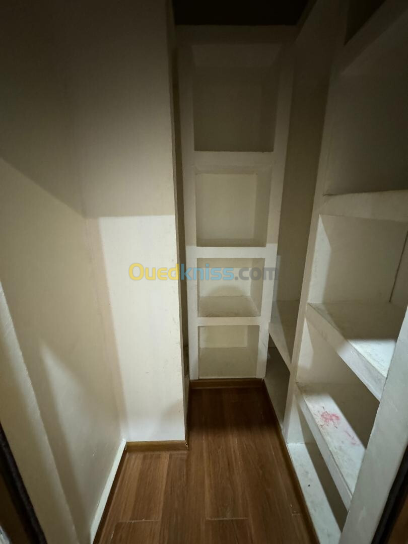 Vente Appartement F5 Oran Bir el djir