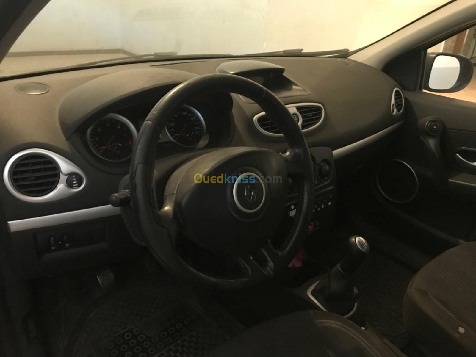 Renault Clio 3 2011 