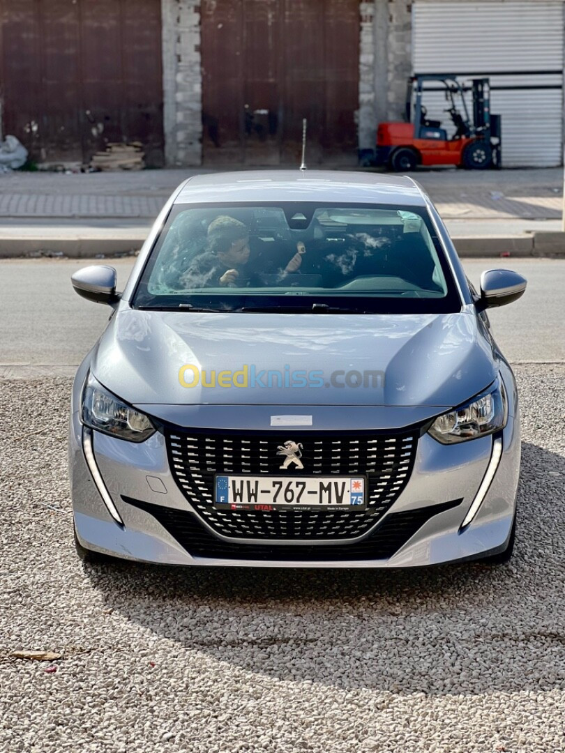 Peugeot 208 2022 Allure