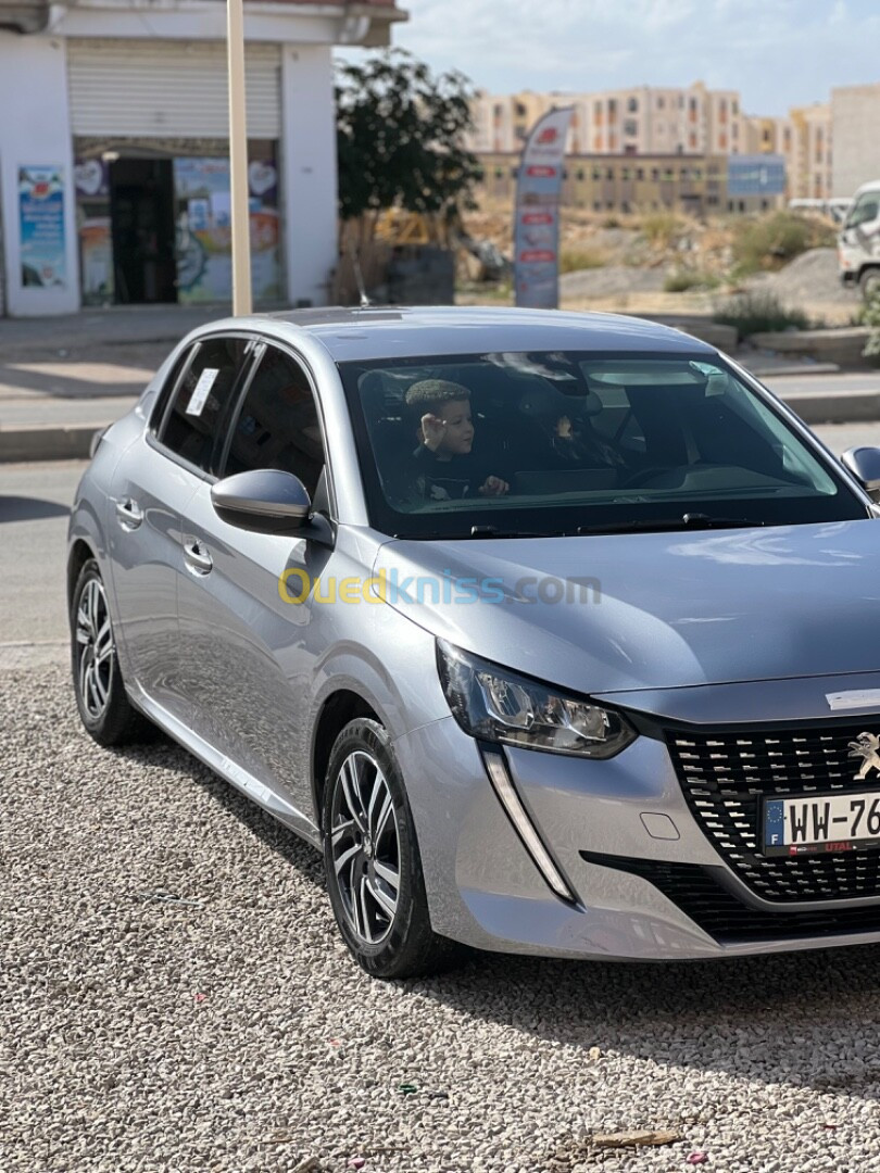 Peugeot 208 2022 Allure