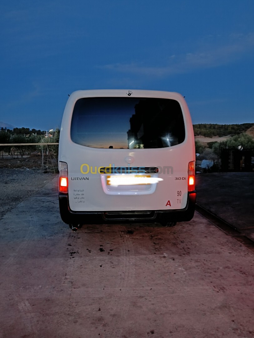 Nissan Urvan 2012 Fourgon