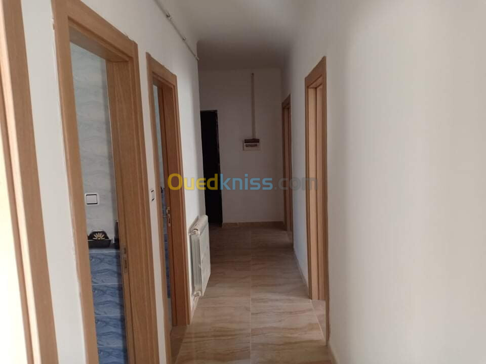 Vente Appartement F3 Oran Sidi chami