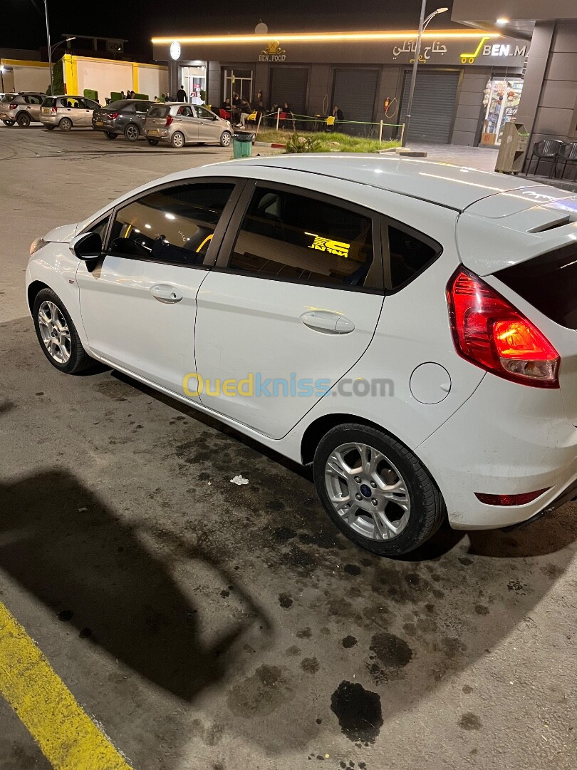 Ford Fiesta 2016 Titanium