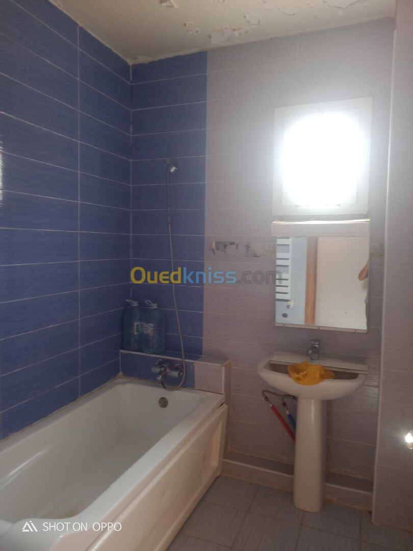 Location Appartement F4 Bouira Bouira