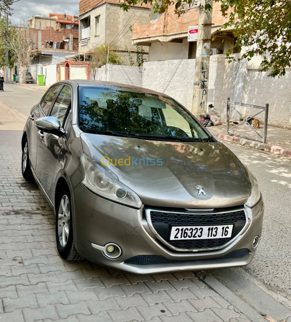 Peugeot 208 2013 Allure