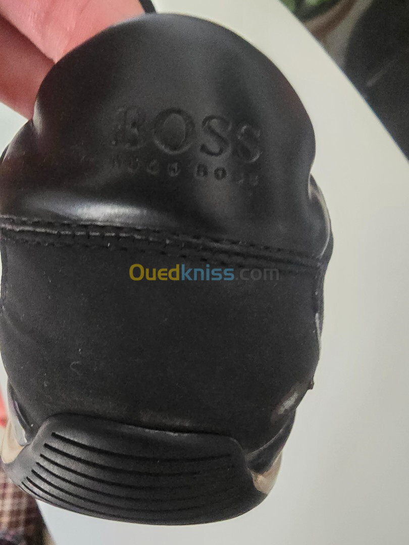 Chaussure boss original tres bonne occasion 