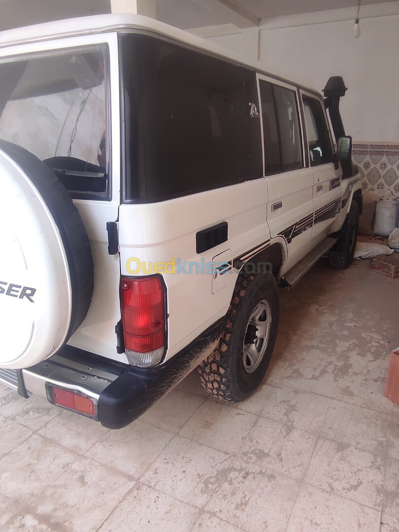 Toyota Land Cruiser 2010 Land Cruiser