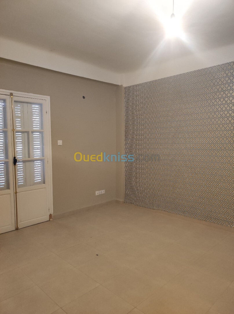 Location Appartement F4 Alger El achour